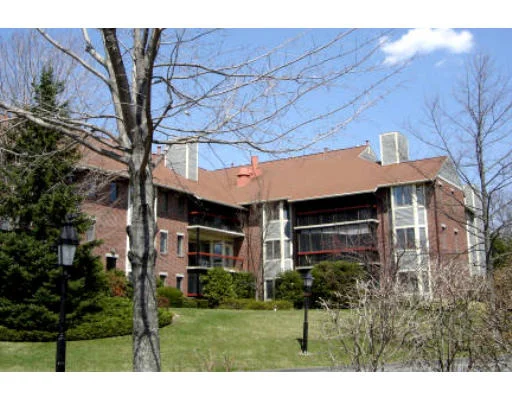 Unit for sale at 770 Salisbury St, Worcester, MA 01609