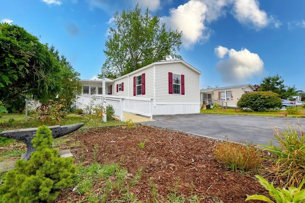 Unit for sale at 13 Madeline St, Wareham, MA 02538