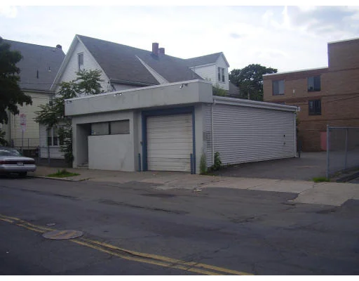 Unit for sale at 926 Broadway, Chelsea, MA 02150
