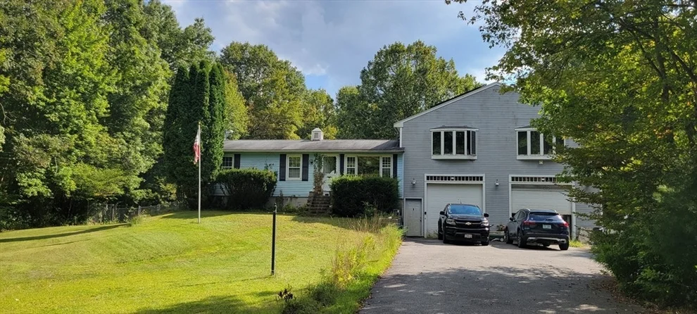 Unit for sale at 1401 Tremont St, Dighton, MA 02764
