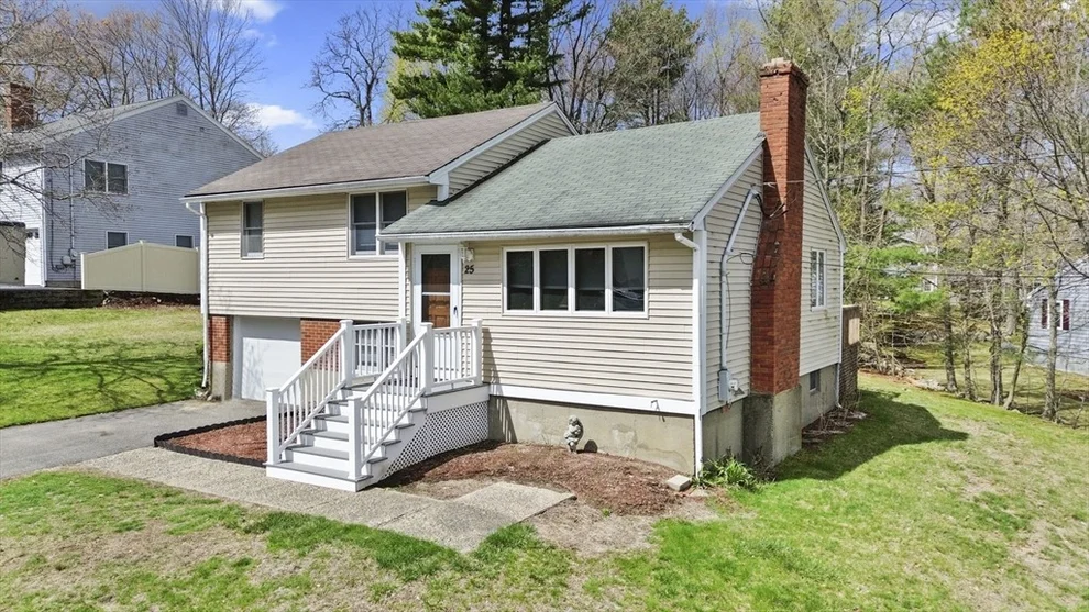 Unit for sale at 25 Samoset Rd, Peabody, MA 01960