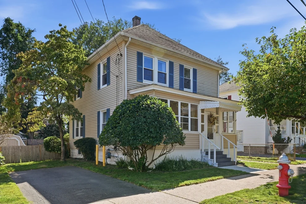 Unit for sale at 57 Maple St, West Springfield, MA 01089