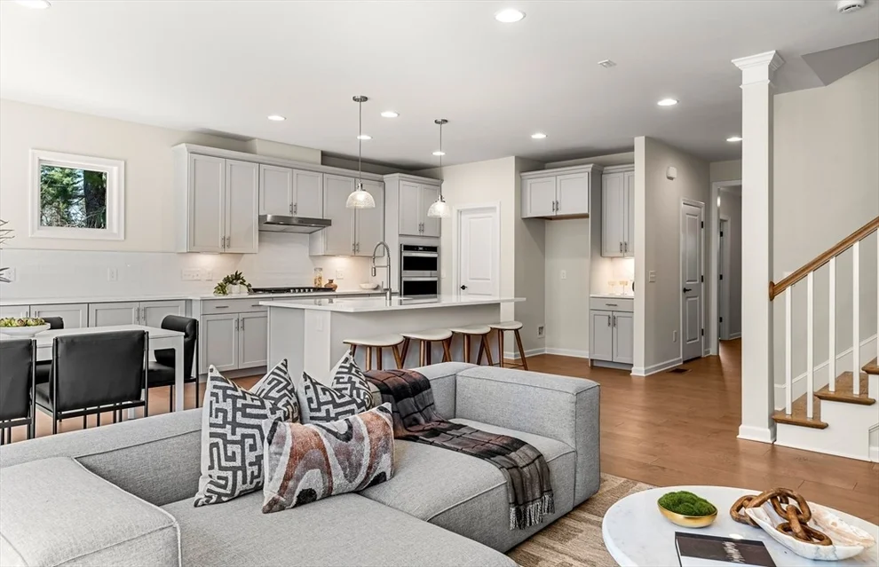 Unit for sale at 15 Sandtrap Circle, Walpole, MA 02081