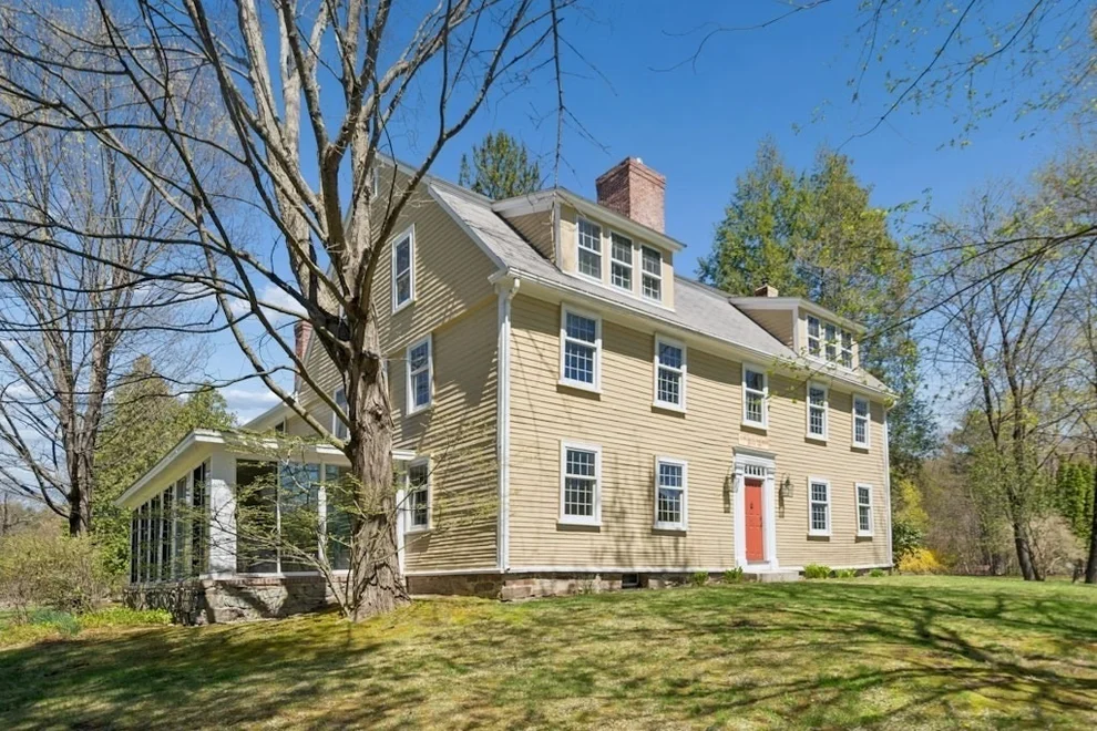 Unit for sale at 302 Church Street, Northborough, MA 01532