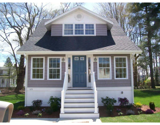 Unit for sale at 125 Central St, Ashland, MA 01721