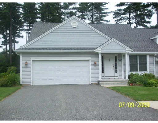 Unit for sale at 361 Pinehurst Drive, East Longmeadow, MA 01028
