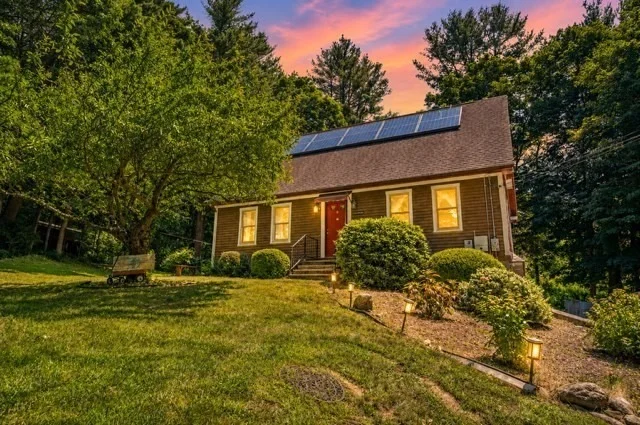 Unit for sale at 6 Wire Village Rd, Spencer, MA 01562