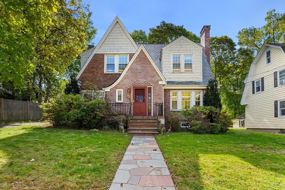 Unit for sale at 68 Vernon St, Newton, MA 02458