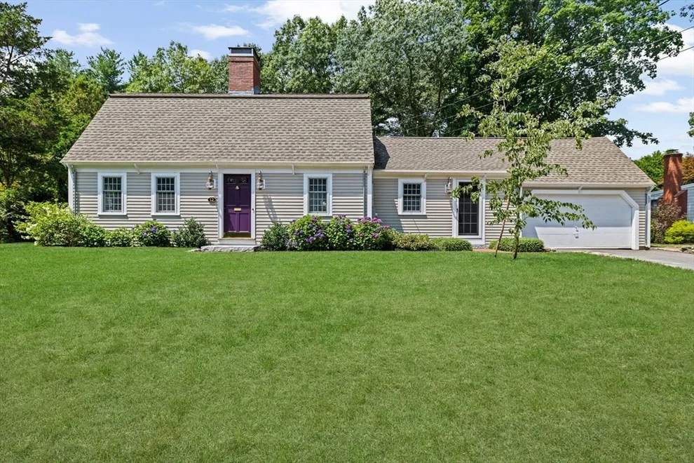 Unit for sale at 12 Forest Ln, Hingham, MA 02043