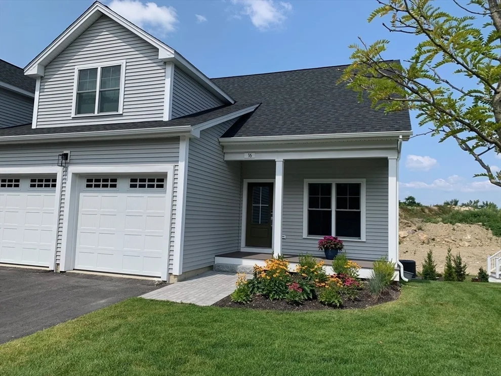 Unit for sale at 12 Baiting Brook Lane, Worcester, MA 01609