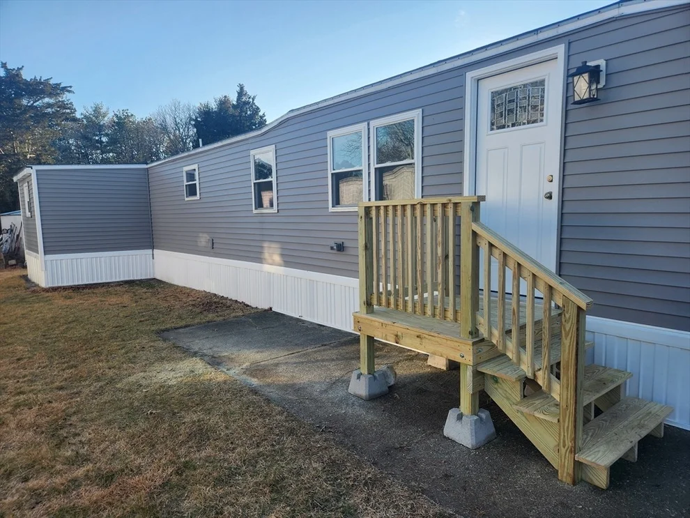 Unit for sale at 3 4th Ave, Bourne, MA 02559