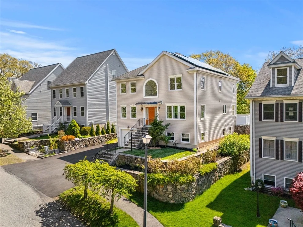 Unit for sale at 29 Edgehill Rd, Swampscott, MA 01907