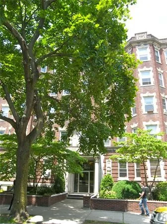 Unit for sale at 131 Park Dr, Boston, MA 02215
