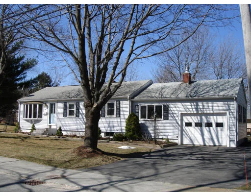 Unit for sale at 226 Essex St, Marlborough, MA 01752