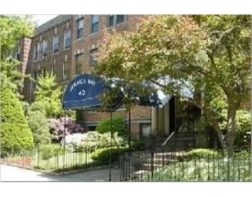 Unit for sale at 40 Jamaicaway, Boston, MA 02130