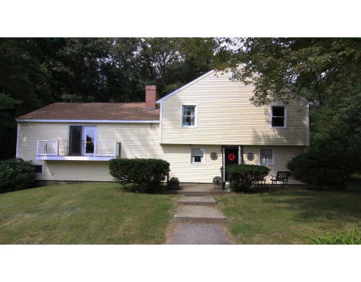 Unit for sale at 24 Winsor Lane, Topsfield, MA 01983