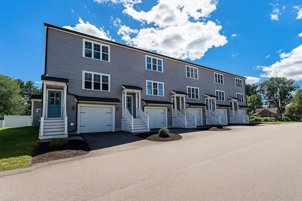 Unit for sale at 55 Plymouth St, Whitman, MA 02382