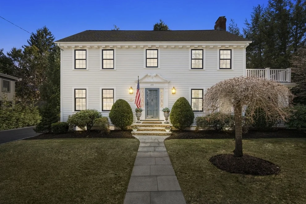 Unit for sale at 272 Highland Ave, Newton, MA 02465
