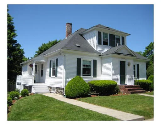 Unit for sale at 18 Lyman Rd, North Andover, MA 01845