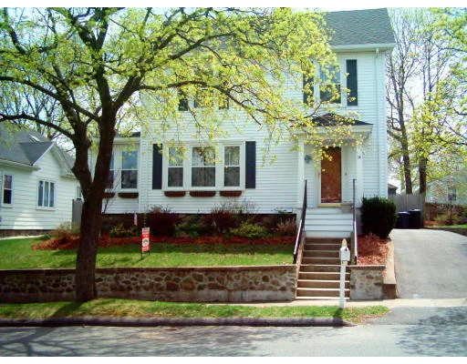 Unit for sale at 14 Lenox Rd, Peabody, MA 01960