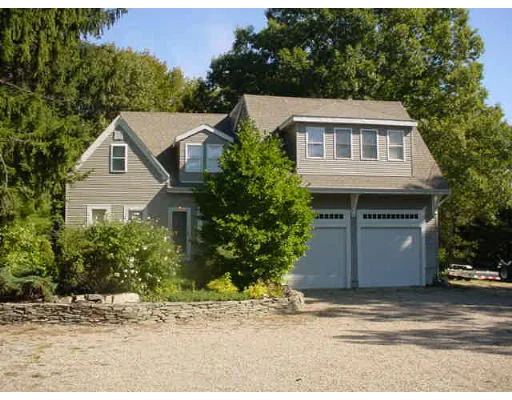 Unit for sale at 462 Merrimac St, Newburyport, MA 01950