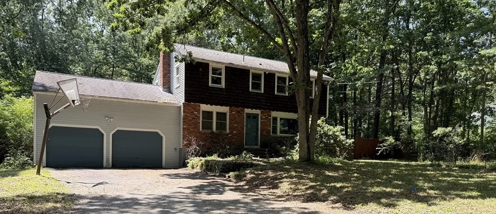 Unit for sale at 17 Pondview Rd, Sudbury, MA 01776