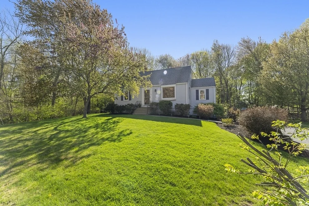 Unit for sale at 65 Meadow Brook Rd, Marlborough, MA 01752