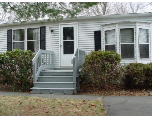 Unit for sale at 6 Cherry Circle, Rockland, MA 02370