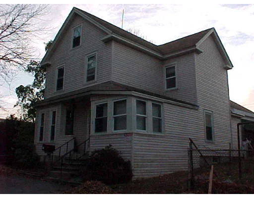 Unit for sale at 2 Thompson Court, Lowell, MA 01851