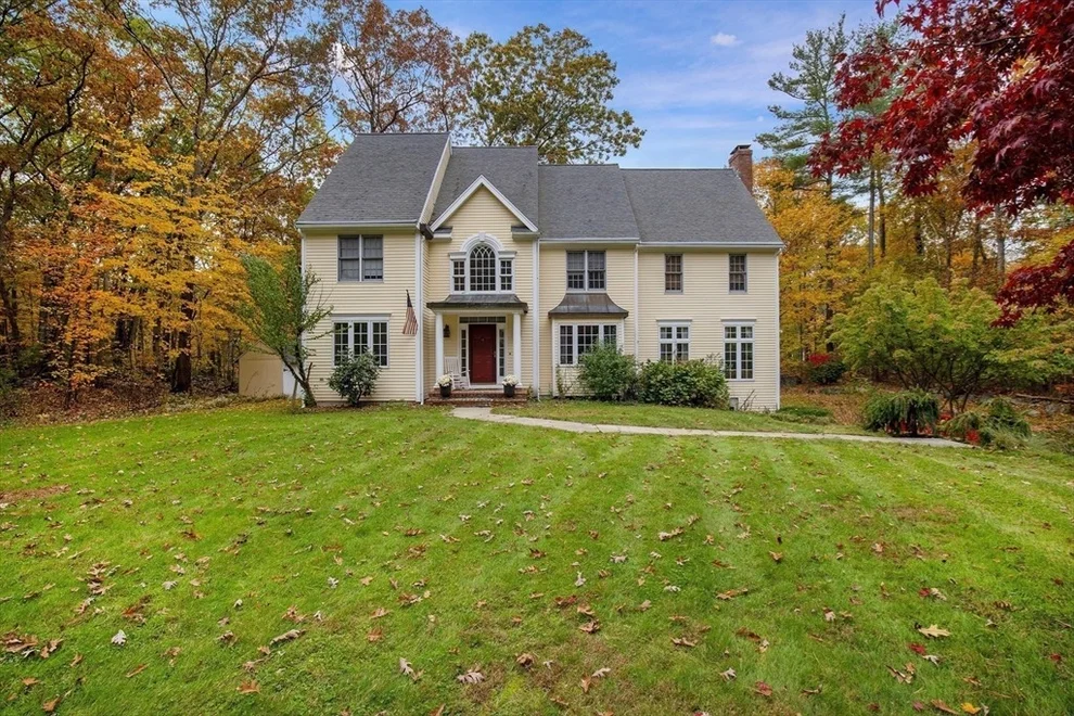 Unit for sale at 9 Fletcher St, Plainville, MA 02762