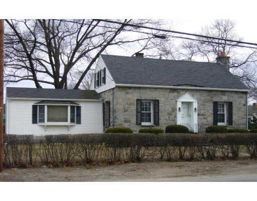 Unit for sale at 76 Old Meadow Rd, Dracut, MA 01826