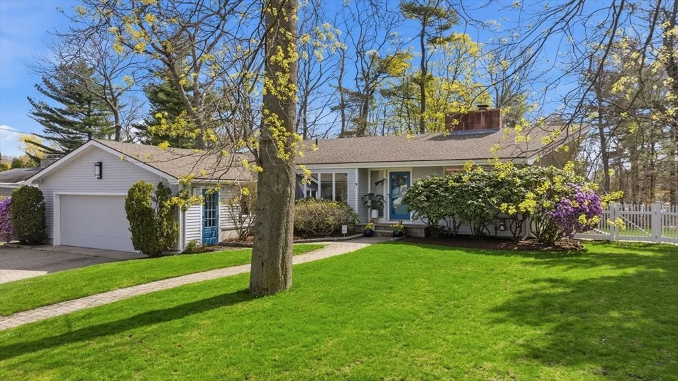 Unit for sale at 11 Laurel Road, Swampscott, MA 01907