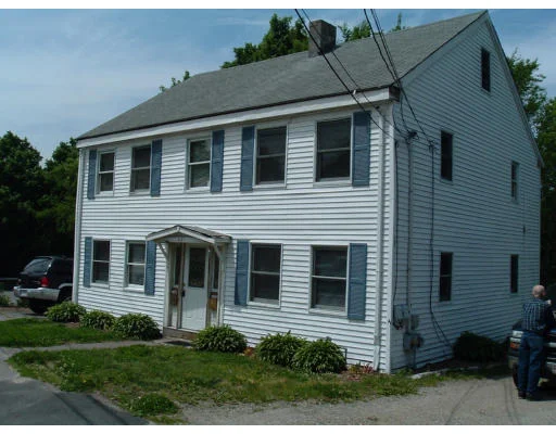 Unit for sale at 221 Commercial St, Braintree, MA 02184