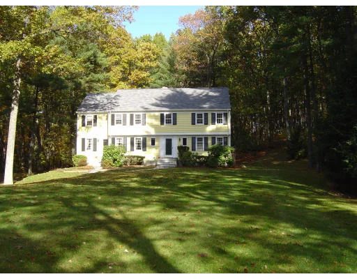 Unit for sale at 61 Harrington Ridge Rd, Sherborn, MA 01770