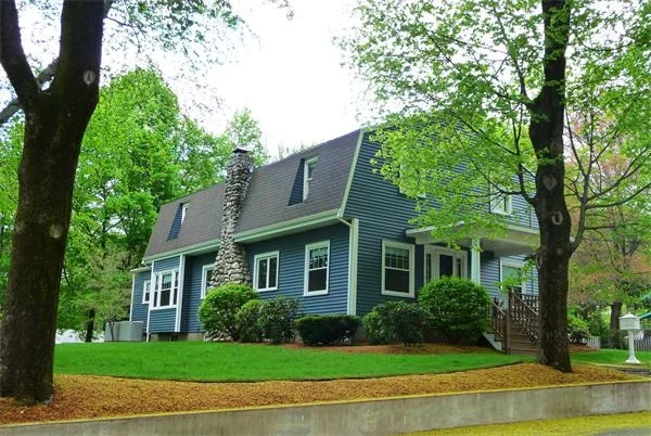 Unit for sale at 4 Oak Knoll Road, Natick, MA 01760