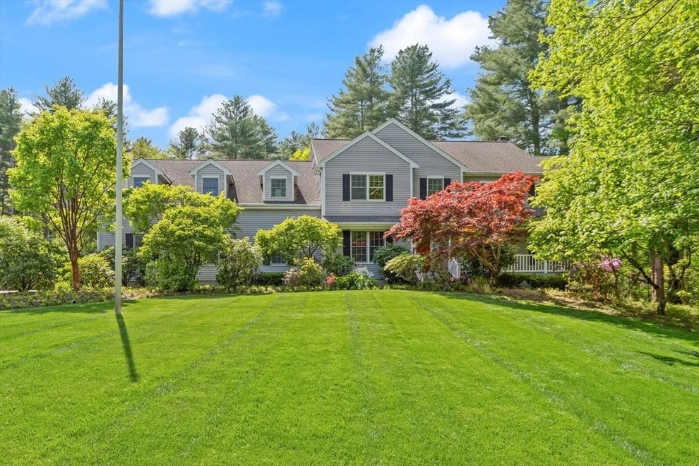 Unit for sale at 29 Stop River Rd, Norfolk, MA 02056