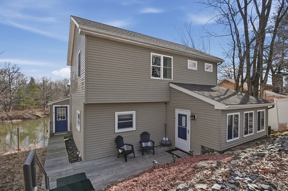 Unit for sale at 5 Pineland Avenue, Worcester, MA 01604