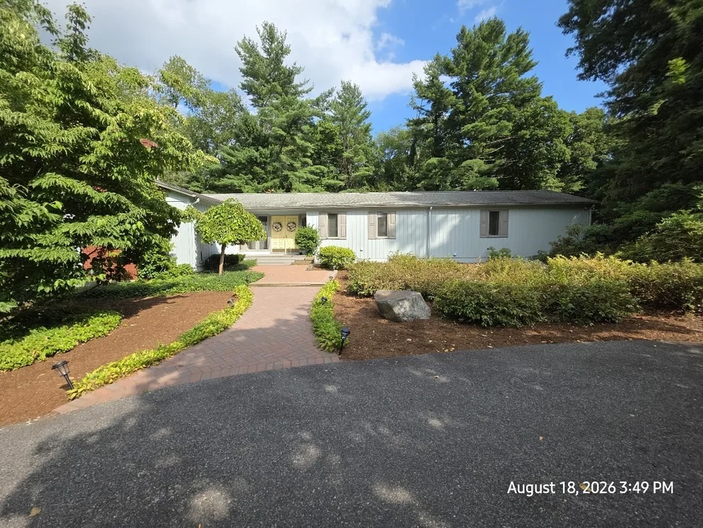 Unit for sale at 16 Pammys Path, Easton, MA 02356