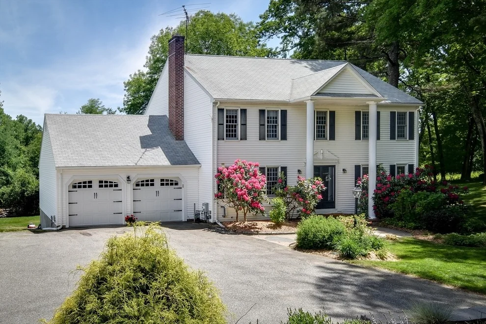 Unit for sale at 92 Flanagan Drive, Framingham, MA 01701
