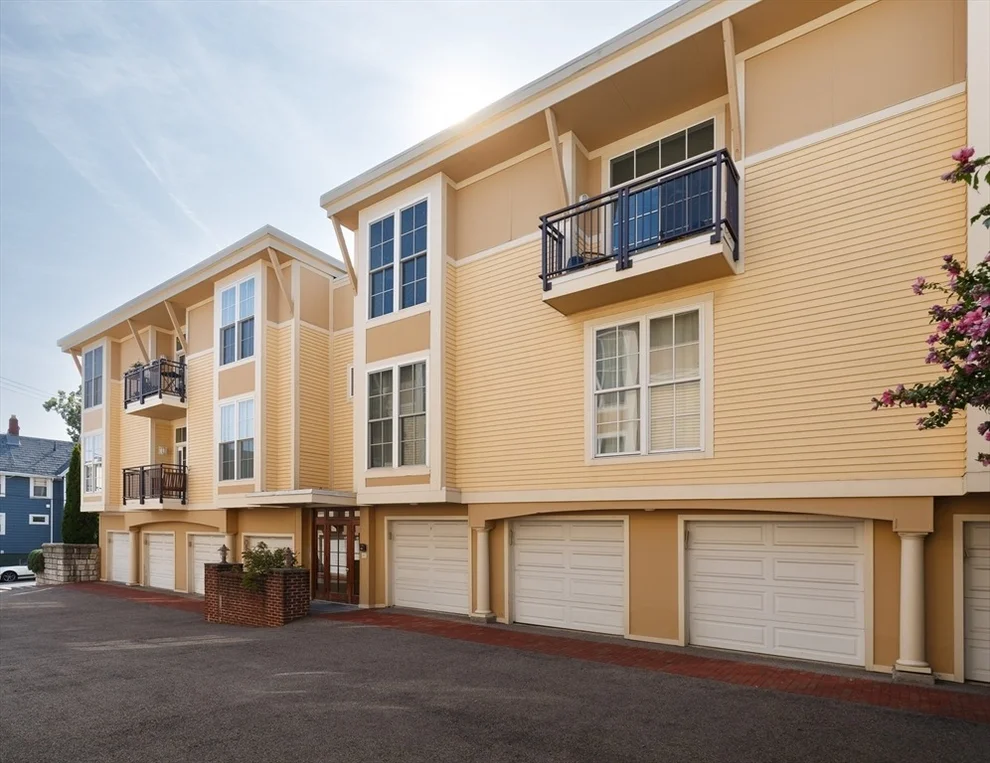 Unit for sale at 27 Osgood Street, Somerville, MA 02143