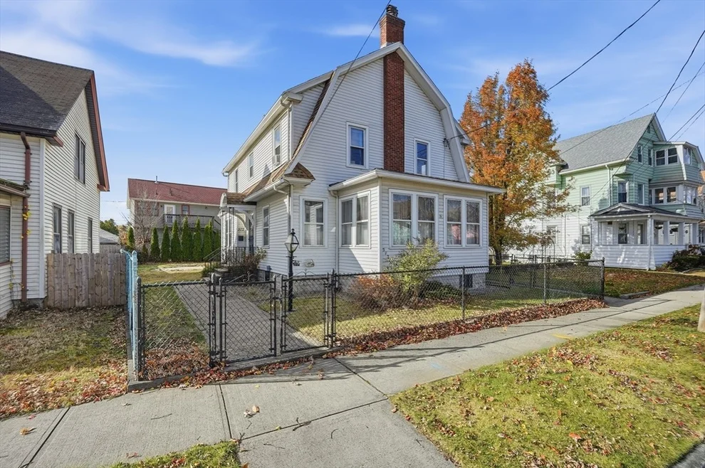 Unit for sale at 572 Springfield St, Chicopee, MA 01013