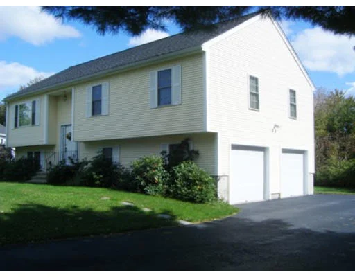 Unit for sale at 11 Nick Lane, Maynard, MA 01754