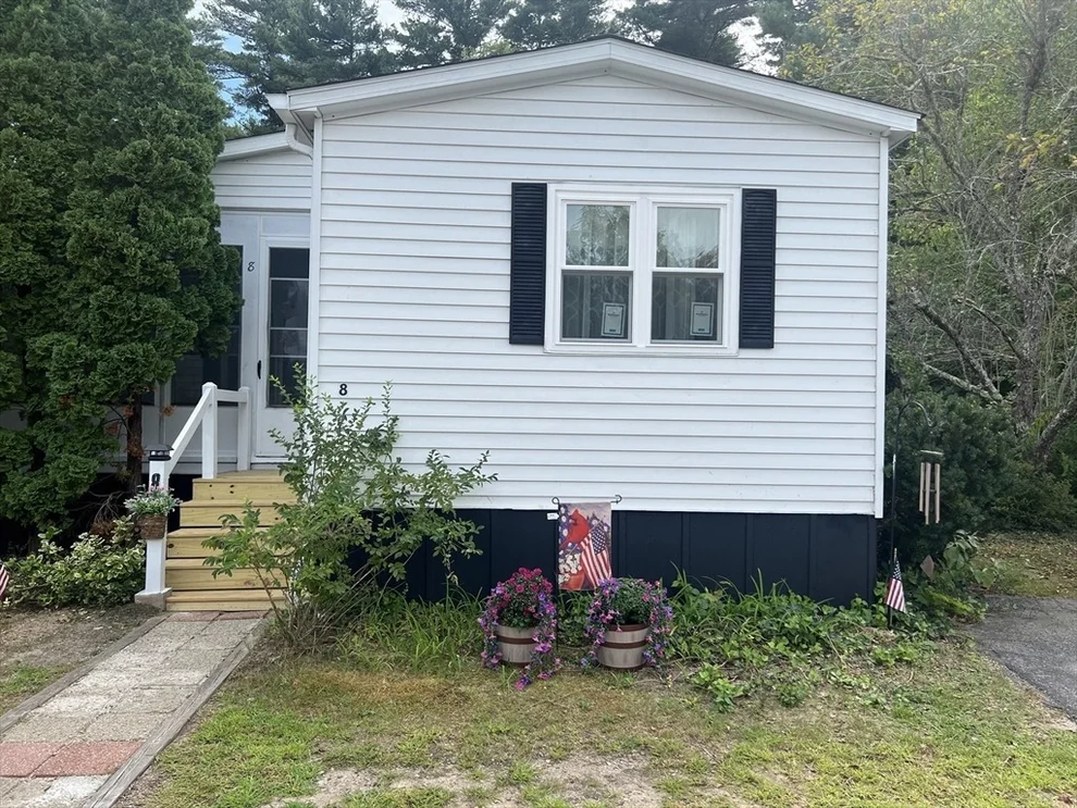 Unit for sale at 8 Jefferson Way, Carver, MA 02330