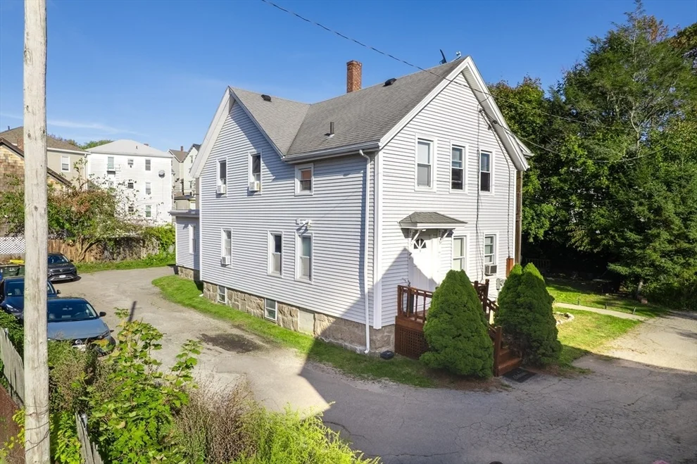 Unit for sale at 8 Gladding Pl, Fall River, MA 02721