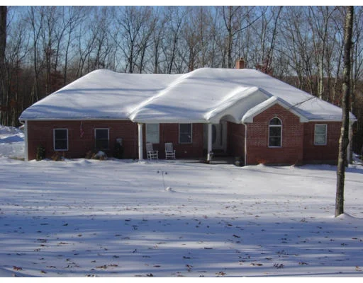 Unit for sale at 218 Stawicki Road, Thompson, CT 06255