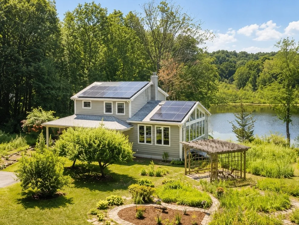 Unit for sale at 35 Parker St, Acton, MA 01720