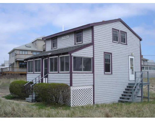 Unit for sale at 10 6th Street, Newbury, MA 01951