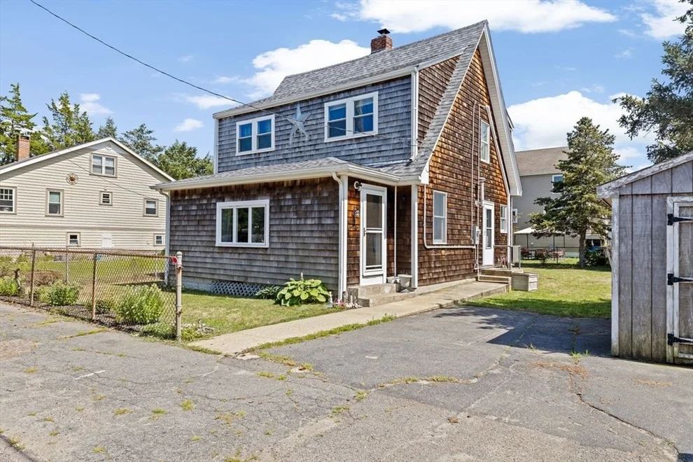 Unit for sale at 48 Guild Street, Hull, MA 02045