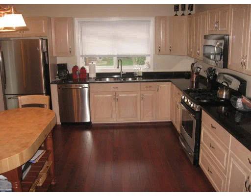 Unit for sale at 158 Algonquin Trl, Ashland, MA 01721