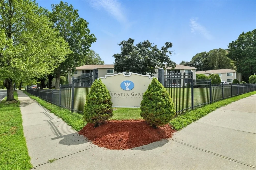 Unit for sale at 40 Saint Kolbe Dr, Holyoke, MA 01040